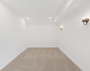 21127 Coral View Drive - Photo Thumbnail 38