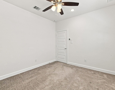 2730 Eado Edge Court - Photo Thumbnail 7