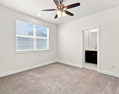 2730 Eado Edge Court - Photo Thumbnail 30