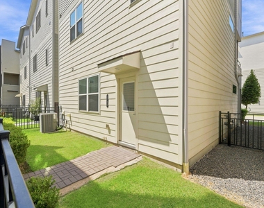2730 Eado Edge Court - Photo Thumbnail 34