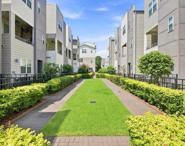 2730 Eado Edge Court - Photo Thumbnail 32