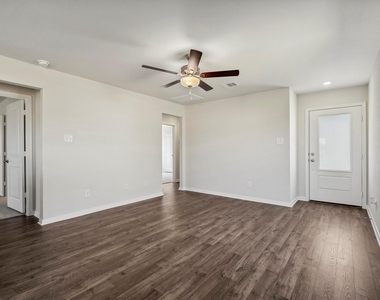 10430 Red Cardinal Drive - Photo Thumbnail 3