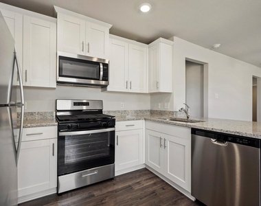 10430 Red Cardinal Drive - Photo Thumbnail 9