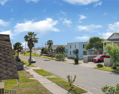 3624 Avenue S 1/2 - Photo Thumbnail 16