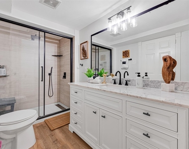 3624 Avenue S 1/2 - Photo Thumbnail 12