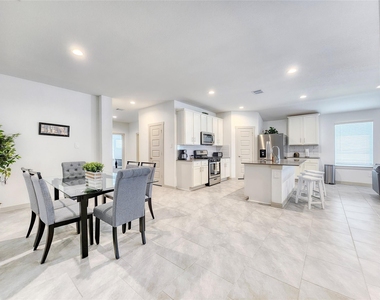 29914 Reagans Ranch Drive - Photo Thumbnail 19