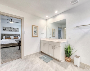 29914 Reagans Ranch Drive - Photo Thumbnail 37