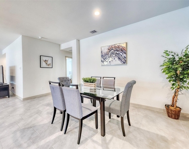 29914 Reagans Ranch Drive - Photo Thumbnail 3