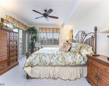 7401 Bella Lago Drive - Photo Thumbnail 11