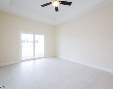 1125 Capp Avenue - Photo Thumbnail 7