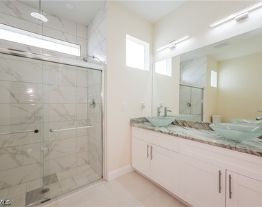 1125 Capp Avenue - Photo Thumbnail 13