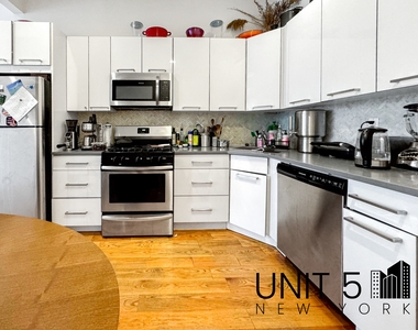 240 South 3rd Street - Photo Thumbnail 4