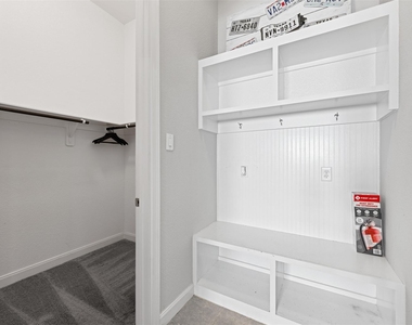 4519 Sterling Heights Lane - Photo Thumbnail 19