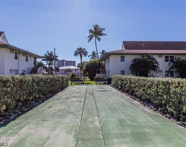235 Seaview Court - Photo Thumbnail 11