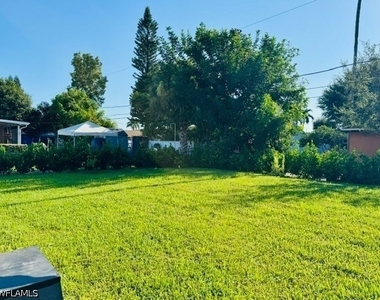 2142 55th Terrace Sw - Photo Thumbnail 15