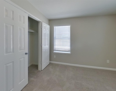 3310 Havenwood Chase Lane - Photo Thumbnail 12