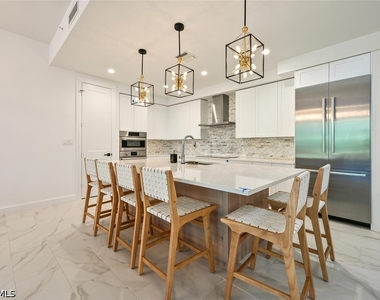 1115 Central Avenue - Photo Thumbnail 5