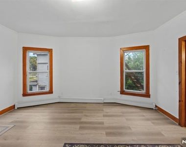 123 Washington - Photo Thumbnail 24