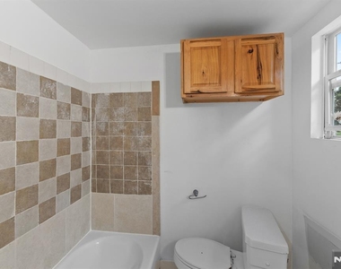 123 Washington - Photo Thumbnail 26