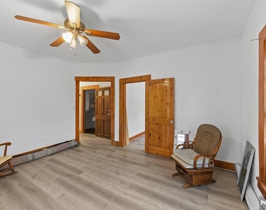 123 Washington - Photo Thumbnail 14