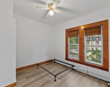 123 Washington - Photo Thumbnail 13