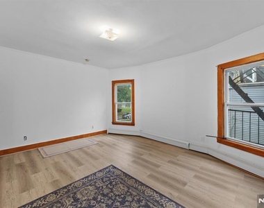 123 Washington - Photo Thumbnail 19