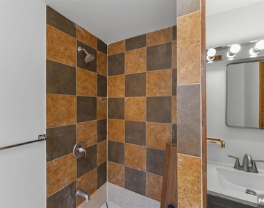 123 Washington - Photo Thumbnail 21