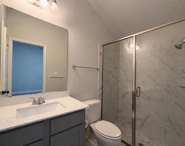 12807 Spiegel Street - Photo Thumbnail 8