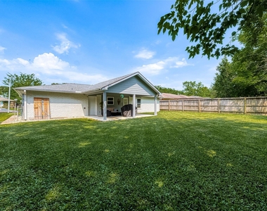 16614 Forest Bend Avenue - Photo Thumbnail 39