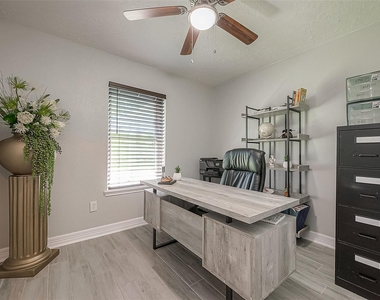 16614 Forest Bend Avenue - Photo Thumbnail 19