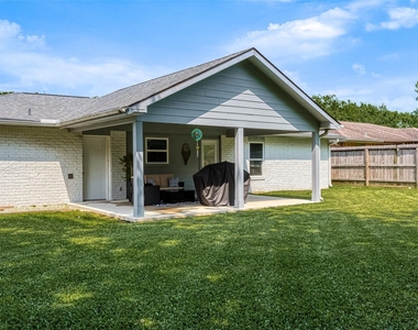 16614 Forest Bend Avenue - Photo Thumbnail 40