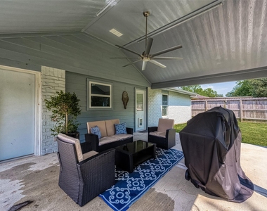 16614 Forest Bend Avenue - Photo Thumbnail 42