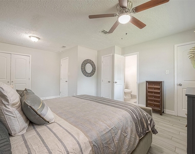 16614 Forest Bend Avenue - Photo Thumbnail 31