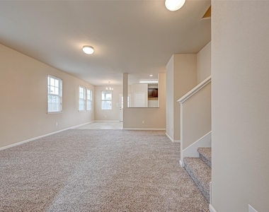 10118 Mariposa Green Court - Photo Thumbnail 2