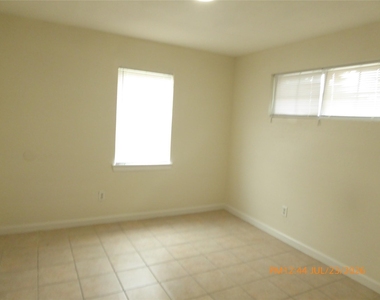5520 Cavalcade Street - Photo Thumbnail 3