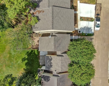 12247 Trail Hollow Drive - Photo Thumbnail 39