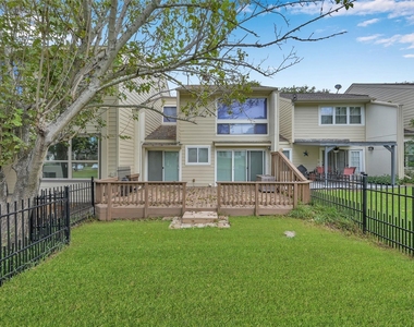 12247 Trail Hollow Drive - Photo Thumbnail 36