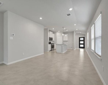 18564 Meadow Point Lane - Photo Thumbnail 7