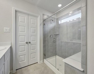 18564 Meadow Point Lane - Photo Thumbnail 16