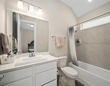 5914 Emerald Ranch Lane - Photo Thumbnail 22
