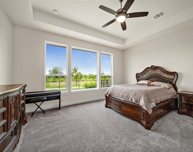 5914 Emerald Ranch Lane - Photo Thumbnail 10