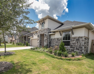 5914 Emerald Ranch Lane - Photo Thumbnail 2