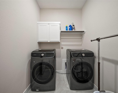 5914 Emerald Ranch Lane - Photo Thumbnail 24