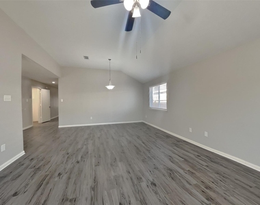 2519 Fox Water Drive - Photo Thumbnail 1