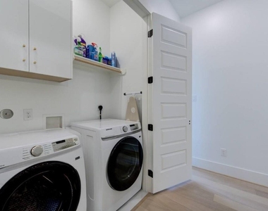 5702 Fairdale Ln - Photo Thumbnail 40