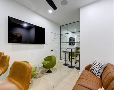 5702 Fairdale Ln - Photo Thumbnail 38