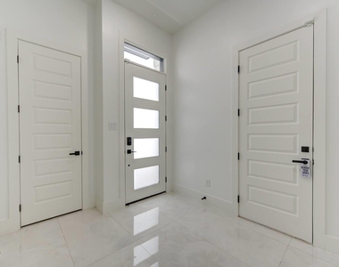 5702 Fairdale Ln - Photo Thumbnail 4