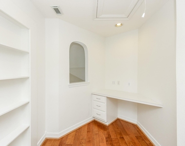 2814 Keagan Falls Drive - Photo Thumbnail 21