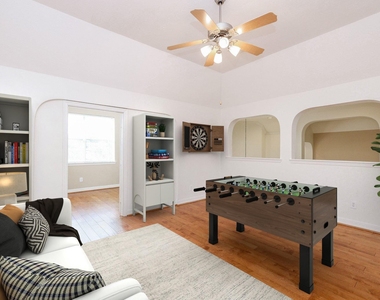 2814 Keagan Falls Drive - Photo Thumbnail 20