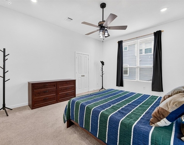 2206 Via Cami Lane - Photo Thumbnail 34